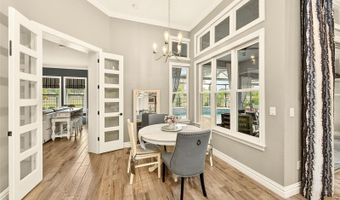 6951 CRESTPOINT Dr, Apollo Beach, FL 33572
