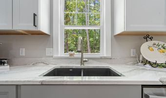 2 Tolosa Way, Hot Springs Village, AR 71909