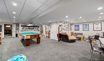 224 Sleepy Hollow Dr, Amherst, OH 44001