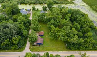 42782 N Lake Ave, Antioch, IL 60002