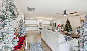 160 Leadwood St, Andrews, SC 29510