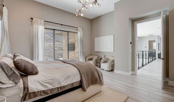 5289 Feathertop Dr, Las Vegas, NV 89135
