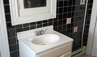 24 N 13th St, Allentown, PA 18102