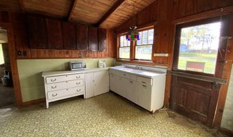 61 Fairview Rd, Andrews, NC 28901