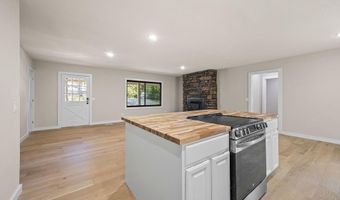 76 Overton Dr, Bella Vista, AR 72714