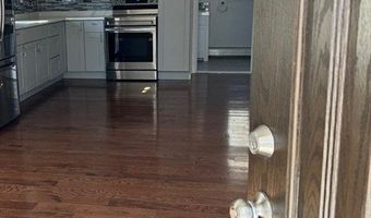 108 Franklin St, Agawam, MA 01030