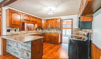2105 N St, Aurora, NE 68818
