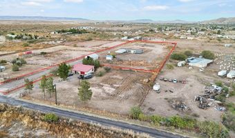 202 Tom Lackey Ln, Alpine, TX 79830