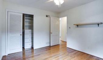 5904 LENOX Rd, Bethesda, MD 20817
