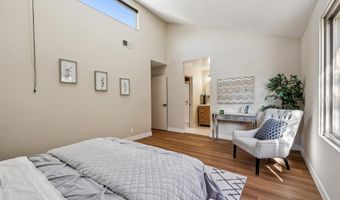 3150 Phoenix Ln, Alameda, CA 94502