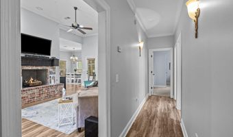 301 Kitty Hawk Cir, Brandon, MS 39047