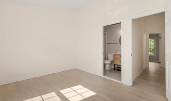 5002 9TH St S, Arlington, VA 22204
