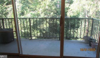 5206 NEWTON St 202, Bladensburg, MD 20710