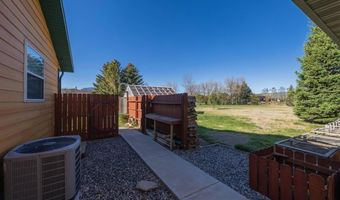 29 Mountain Dr, Cody, WY 82414