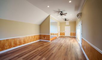 469 Dyal Rd, Baxley, GA 31513
