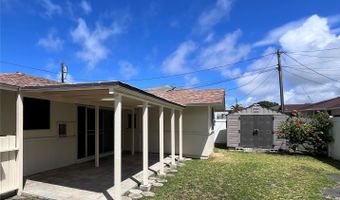 755 Kaipii St, Kailua, HI 96734