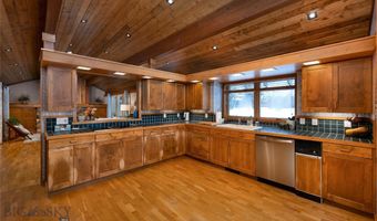 2122 Fairway Dr, Bozeman, MT 59715