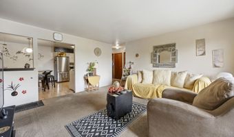 215 S Hale St 7C, Addison, IL 60101