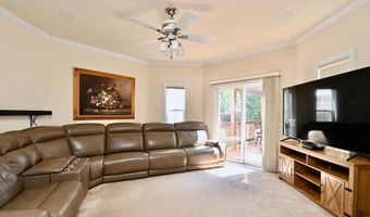 7801 RIDGEWOOD Dr, Annandale, VA 22003