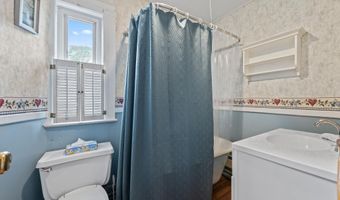 116 Sessions St, Berlin, NH 03570