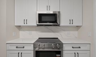 8023 WASHINGTON Ave, Alexandria, VA 22308