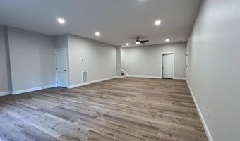 581 Bayside Blvd, Bean Station, TN 37708