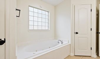 325 Madison Place Cir, Benton, AR 72015