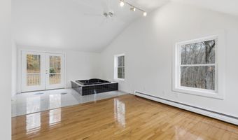 532 Frank C Gilman Hwy, Alton, NH 03809