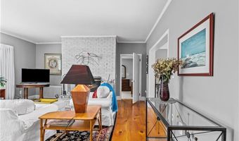 46 Chastellux Ave M8, Newport, RI 02840