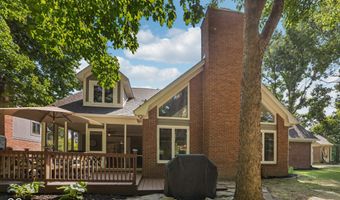 11120 Saint Charles Pl, Carmel, IN 46033
