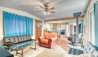 7 Garrett Ln, Cascade, ID 83611