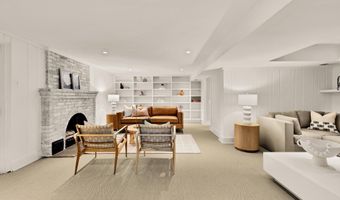 4320 LORCOM Ln, Arlington, VA 22207