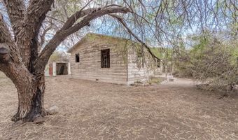 33601 S MUD SPRINGS Rd 72, Black Canyon City, AZ 85324