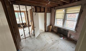 5207 Weber Rd, Affton, MO 63123