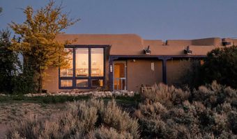 135 Mesa Sea, Arroyo Hondo, NM 87513