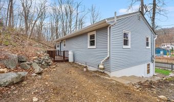 67 Breakneck Rd, Alloway, NJ 07422