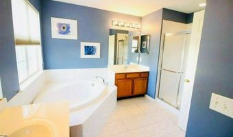 14 ELCO Ct, Bayonne, NJ 07002