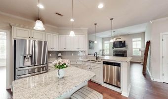 2072 Manchester St, Beech Island, SC 29842