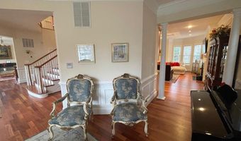 4113 WOODLAND Rd, Annandale, VA 22003