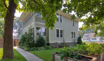 1704 Birch St, Eau Claire, WI 54703