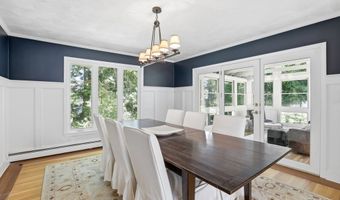 25 Revolutionary Rd, Acton, MA 01720
