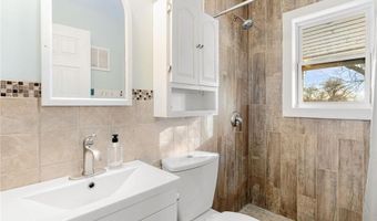 211 12th Ave SW, Austin, MN 55912