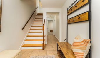 2320 SANFORD St, Alexandria, VA 22301
