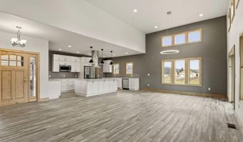 10 Bellflower Ct, Blanchard, ID 83804