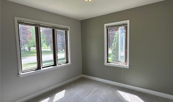 1703 3rd St NE, Austin, MN 55912