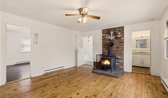 38 Harrison Ave 1, Newport, RI 02840