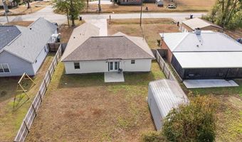 425 3RD St W, Baldwin, FL 32234