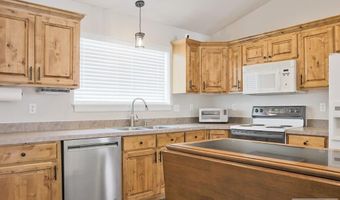 1146 S Curlew Dr, Ammon, ID 83406