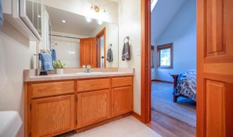 2383 Chamonix Dr, Arnold, CA 95223