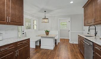 1001 Lantern Light Ct, Apex, NC 27502